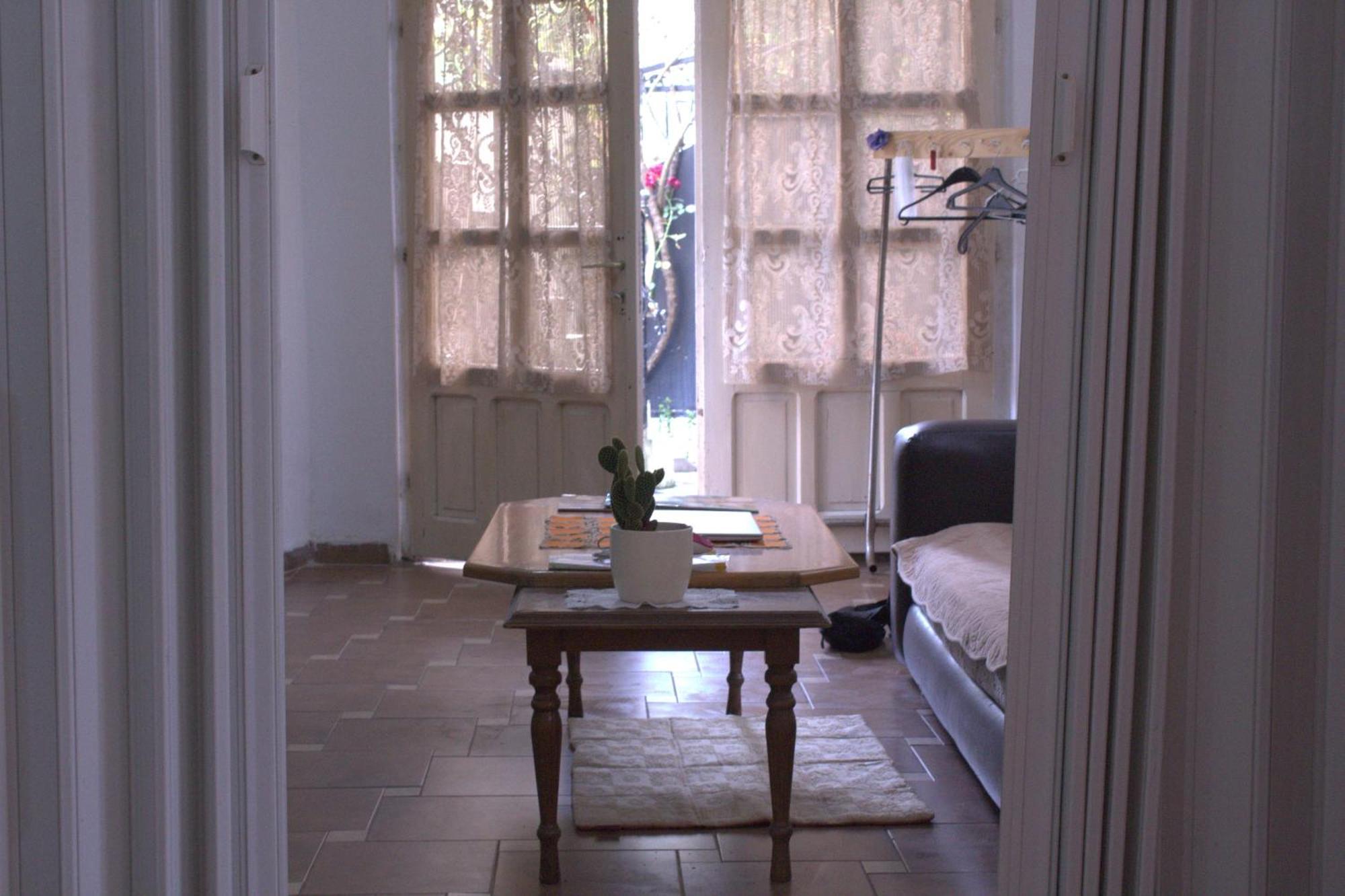 Adem'S Cozy Terrace Retreat Bed & Breakfast Skopje Luaran gambar
